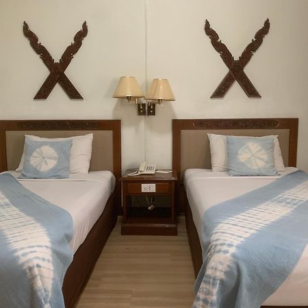 Maeyom Palace Hotel Phre Kültér fotó