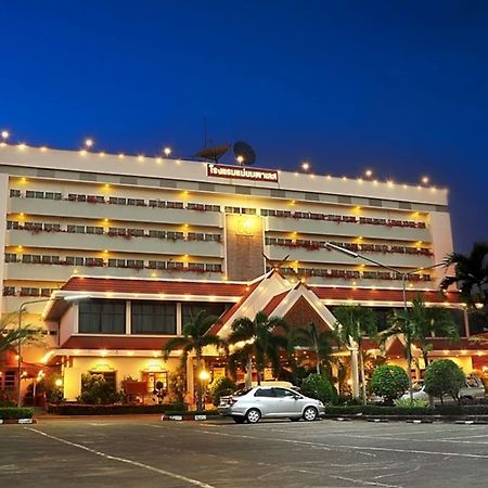 Maeyom Palace Hotel Phre Kültér fotó