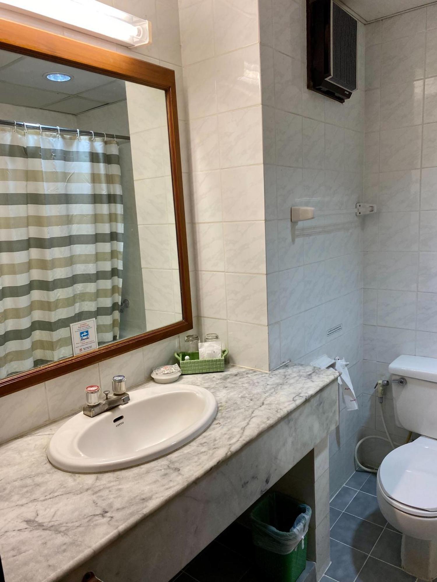 Maeyom Palace Hotel Phre Kültér fotó