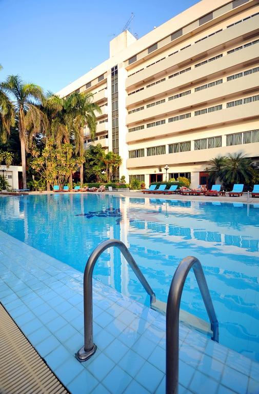 Maeyom Palace Hotel Phre Kültér fotó